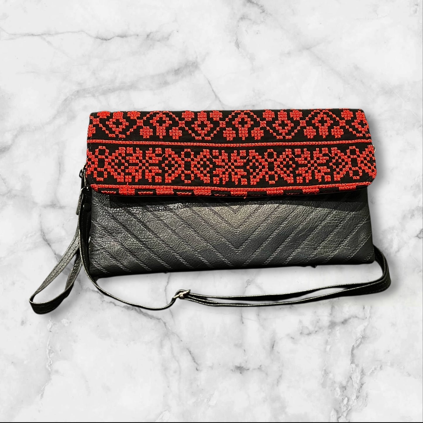 Red Embroidered (Tatreez) Purse